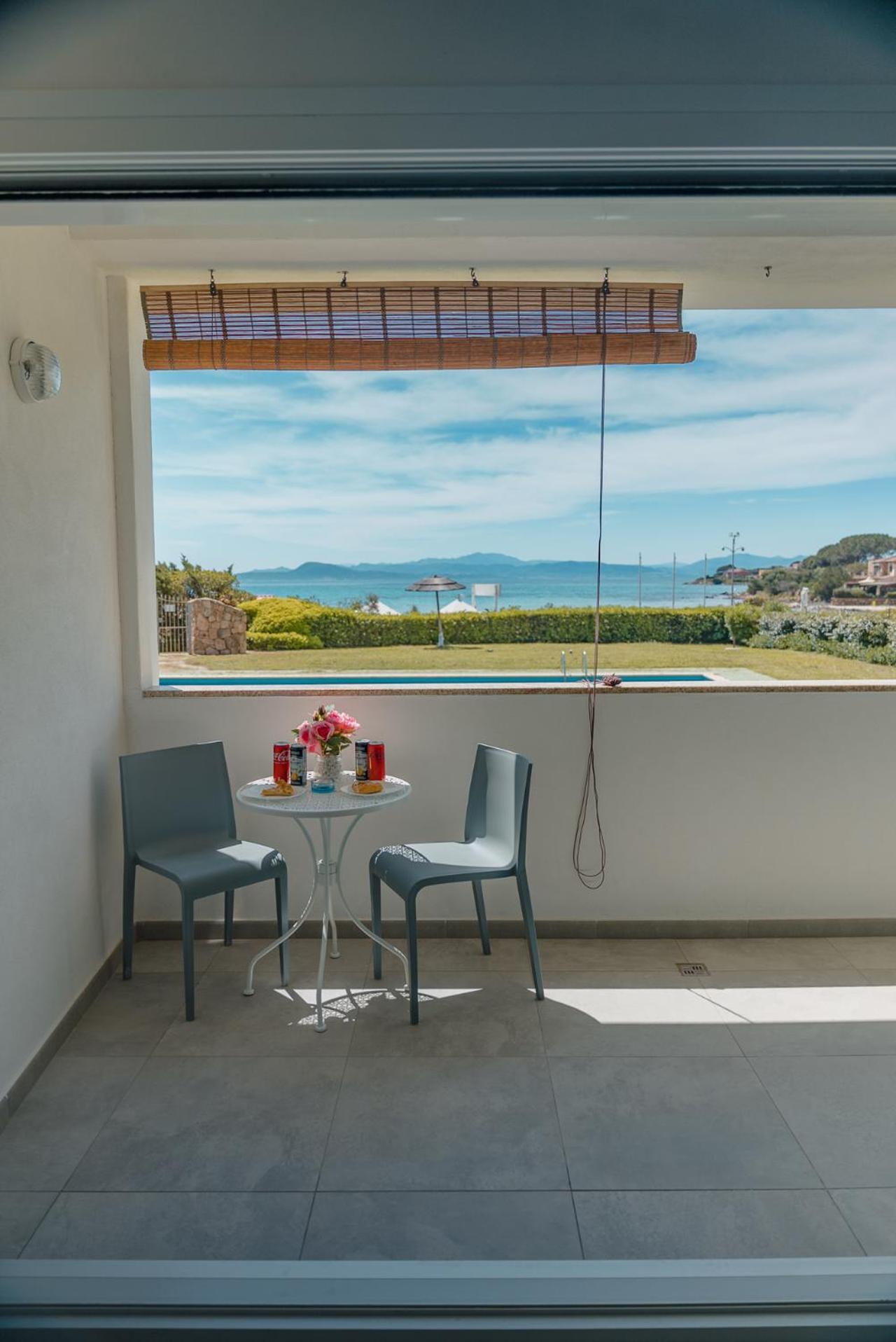 Rooms, Affittacamere Maksim Golfo Aranci Exterior foto